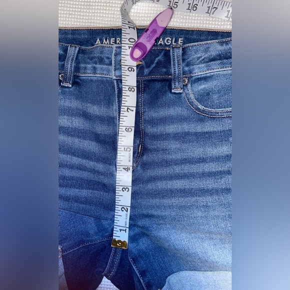 Women’s American Eagle The Dream short High-Waisted Denim Midi Short size 10 - Picture 7 of 16